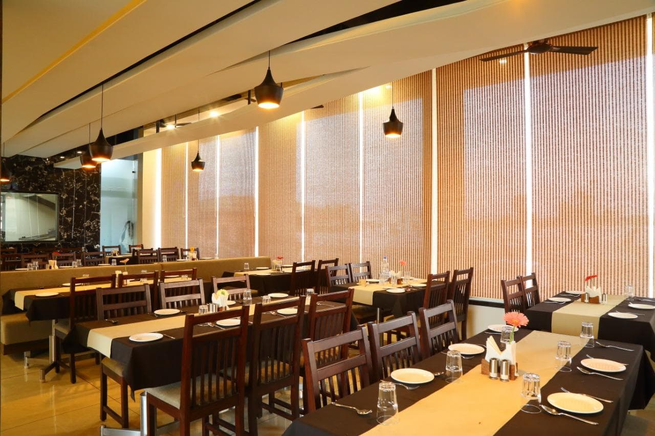 Restaurant & Dining